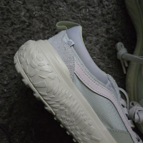 Vans Ultrarange Neo Vr3 Men 11.5 Vr3cush Light Yellow Multi 032026 - Picture 4 of 8